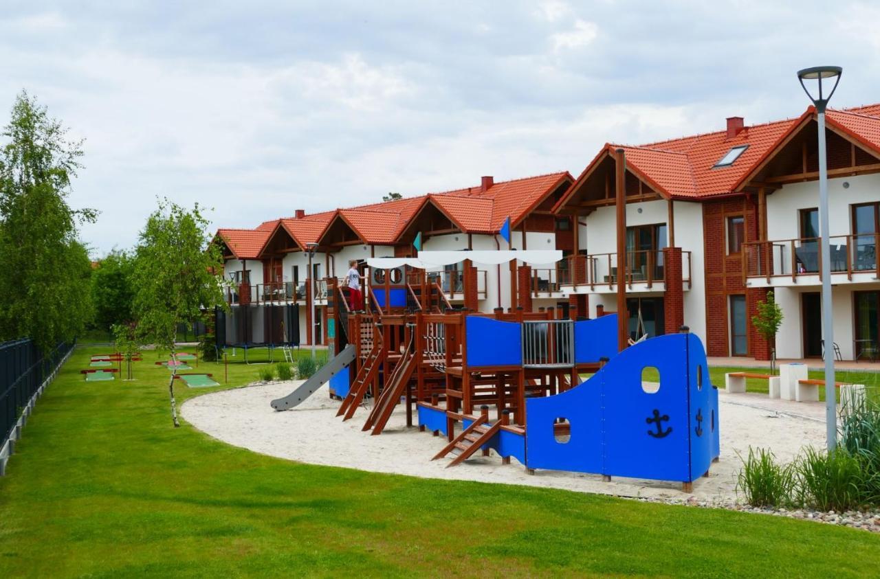 Apartament Lebska Ostoja Zarnowska Екстериор снимка